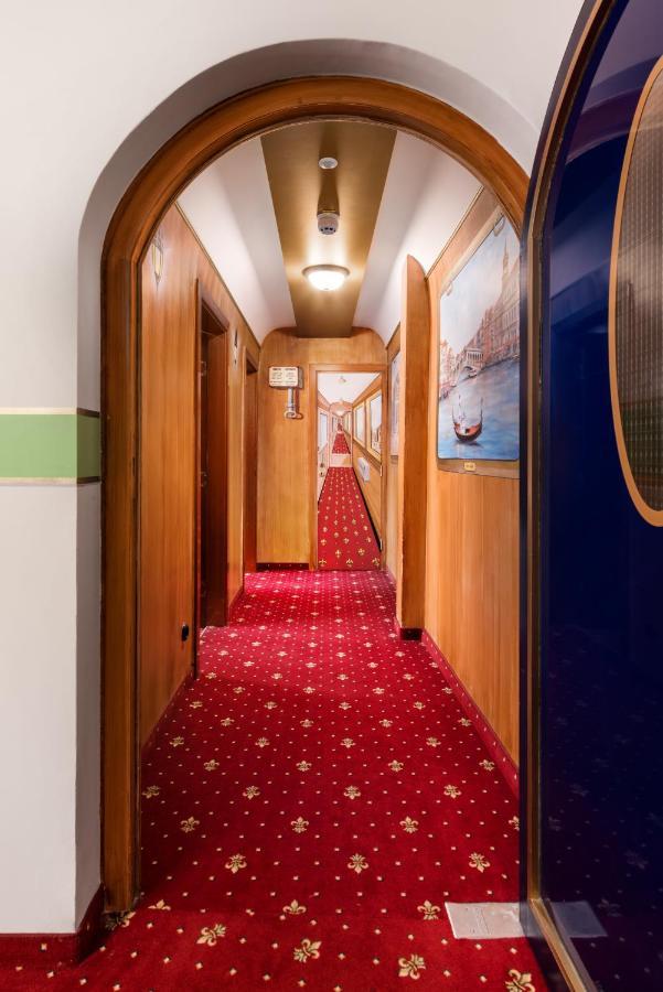 Hotel Du Train Μόναχο Εξωτερικό φωτογραφία